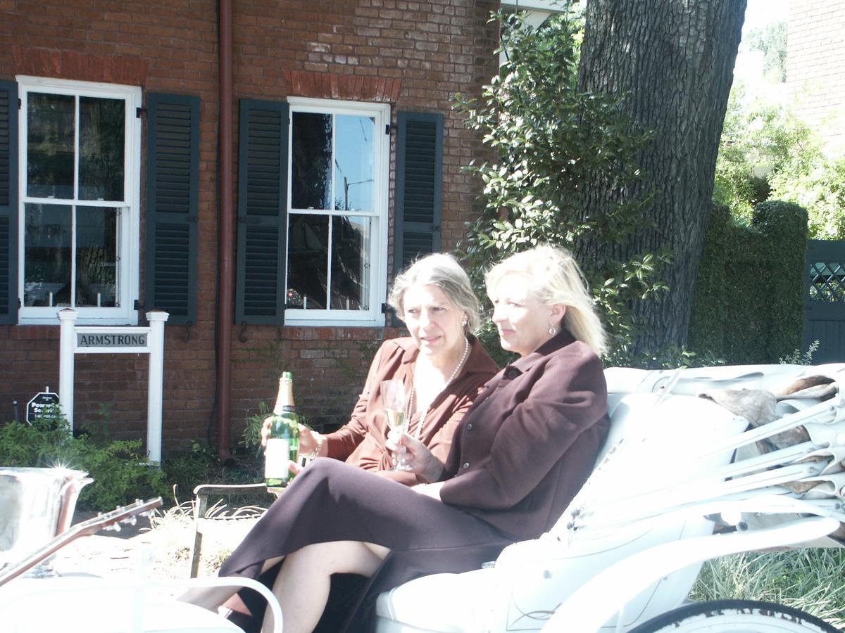 Armstrong Inns Bed & Breakfast